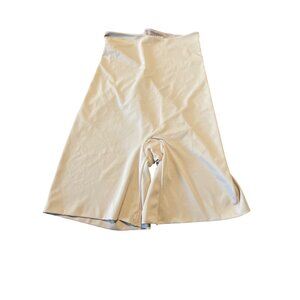 Assets Beige‎  High Rise Mid thigh Shapewear Shorts 2X EUC